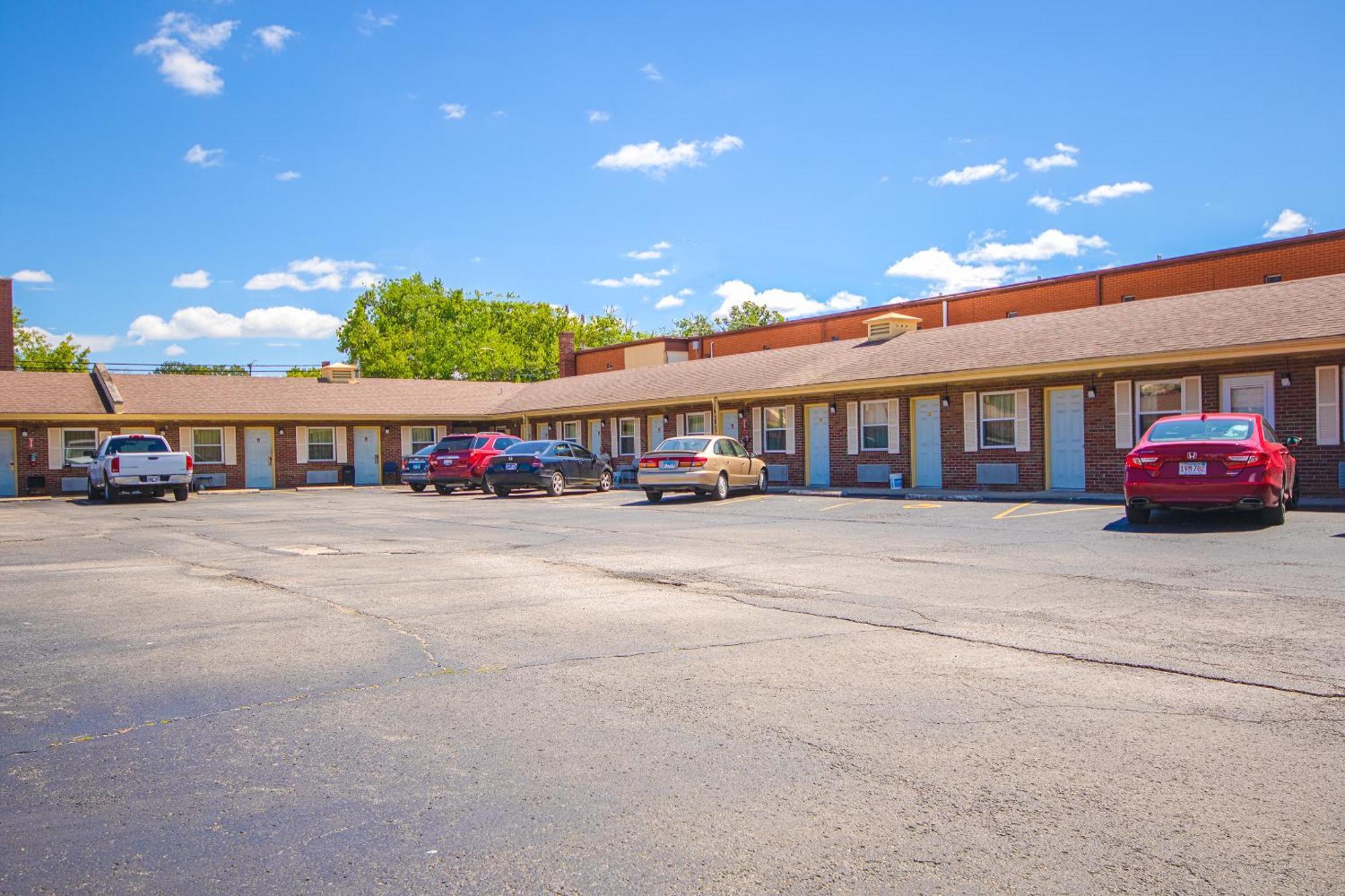 Centralia Motel Near Downtown By Oyo Exterior photo